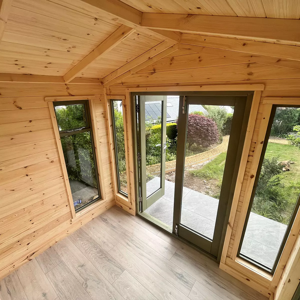 Stamford Apex Summerhouse Silver Plus Interior Stamford Apex Summerhouse Silver Plus Interior